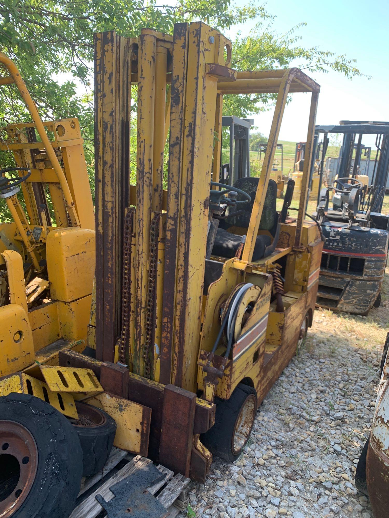 Allis-Chalmers ACC50 L PS Forklift