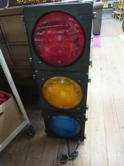 Light Up Hanging Traffic Signal Decor 40"x14"NO SHIPPING