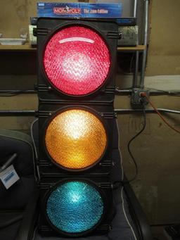 Light Up Hanging Traffic Signal Decor 40"x14"NO SHIPPING