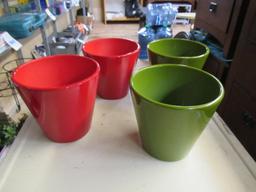 4- New Planters 6" diameter x 5.5"tall NO SHIPPING