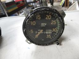 3 Aircraft Gauges