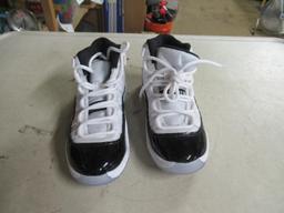 Jordans sz 11C