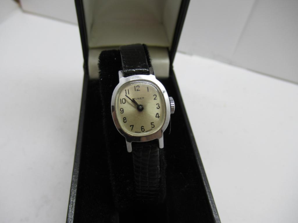 NEW OLD STOCK WATCH PLEASE USE PHOTO FOR DESCRIPTION