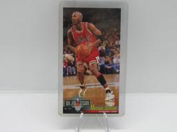1993-94 FLEER NBA JAM SESSION CHICAGO BULLS MICHAEL JORDAN CARD #33