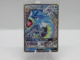 Pokemon Card Hidden Fates Gyarados Ultra Rare 16/68