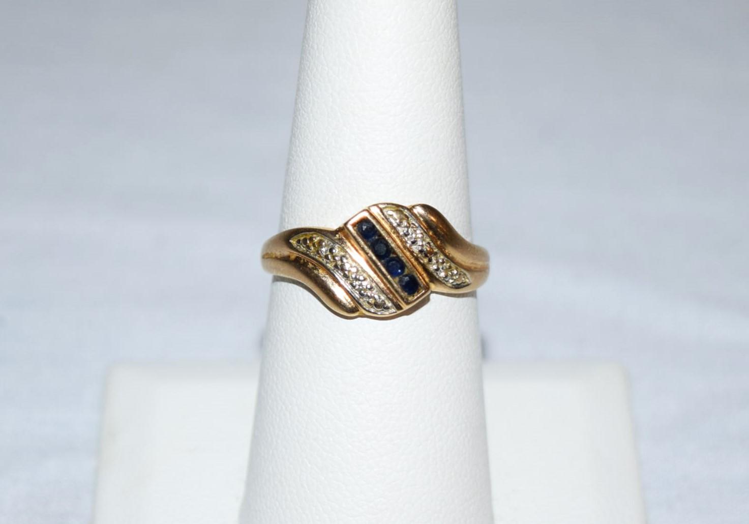 Estate 10K Yellow Gold Ladies Ring