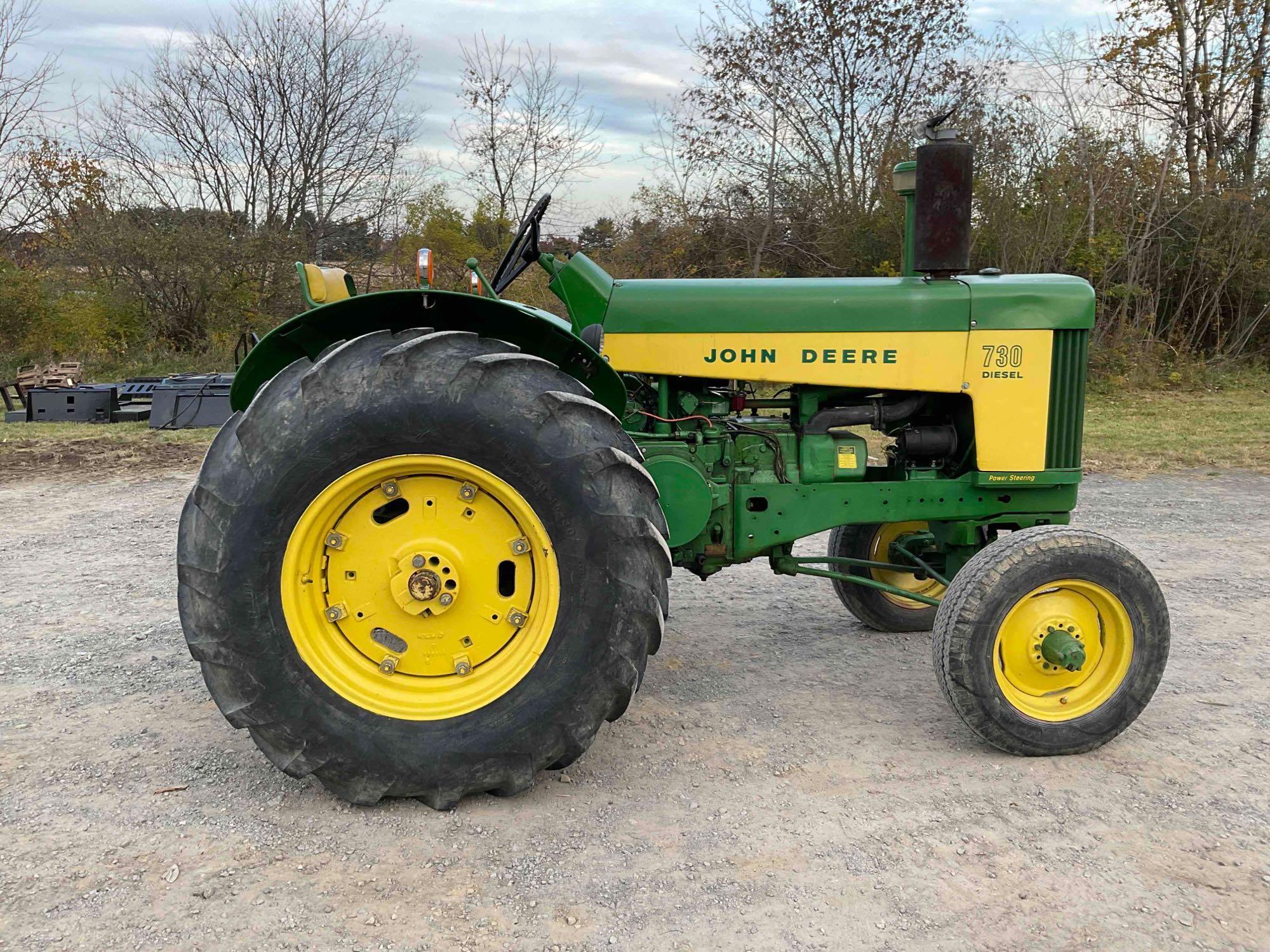 John Deere 730 Electrostart