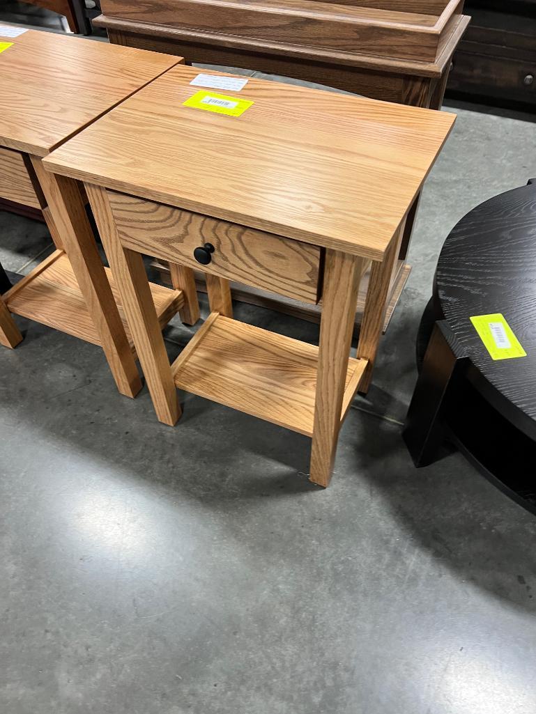 RED OAK CONSOLE TABLE 22X16X29IN