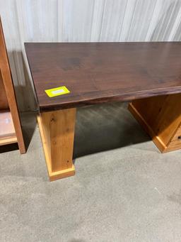 BROWN MAPLE AND CHERRY DESK 64X31X31