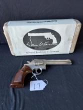 Dan Wesson Revolver 357 Mag Stainless 6 inch Bull Brl w/box