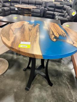 MAPLE 43IN ROUND RIVER PUB TABLE ONLY