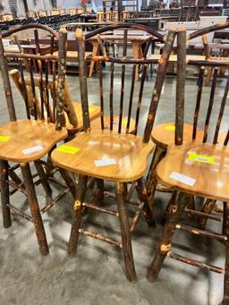 HICKORY SWIVEL BAR CHAIR 30IN