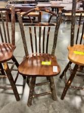 HICKORY SWIVEL BAR CHAIR 24IN