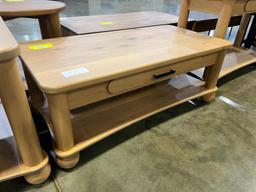 RUSTIC WHITE OAK COFFEE TABLE LATTE 48X24X19 IN