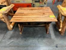 BURNT HICKORY LIFT TOP BARREL TABLE 31X40X19