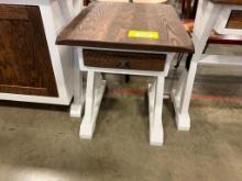 ROUGH SAWN OAK RUSTIC END TABLE 20X26X25 IN