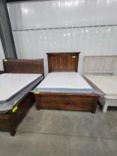 B MAPLE QUEEN UNDERSTORAGE BED ONLY FC 7992