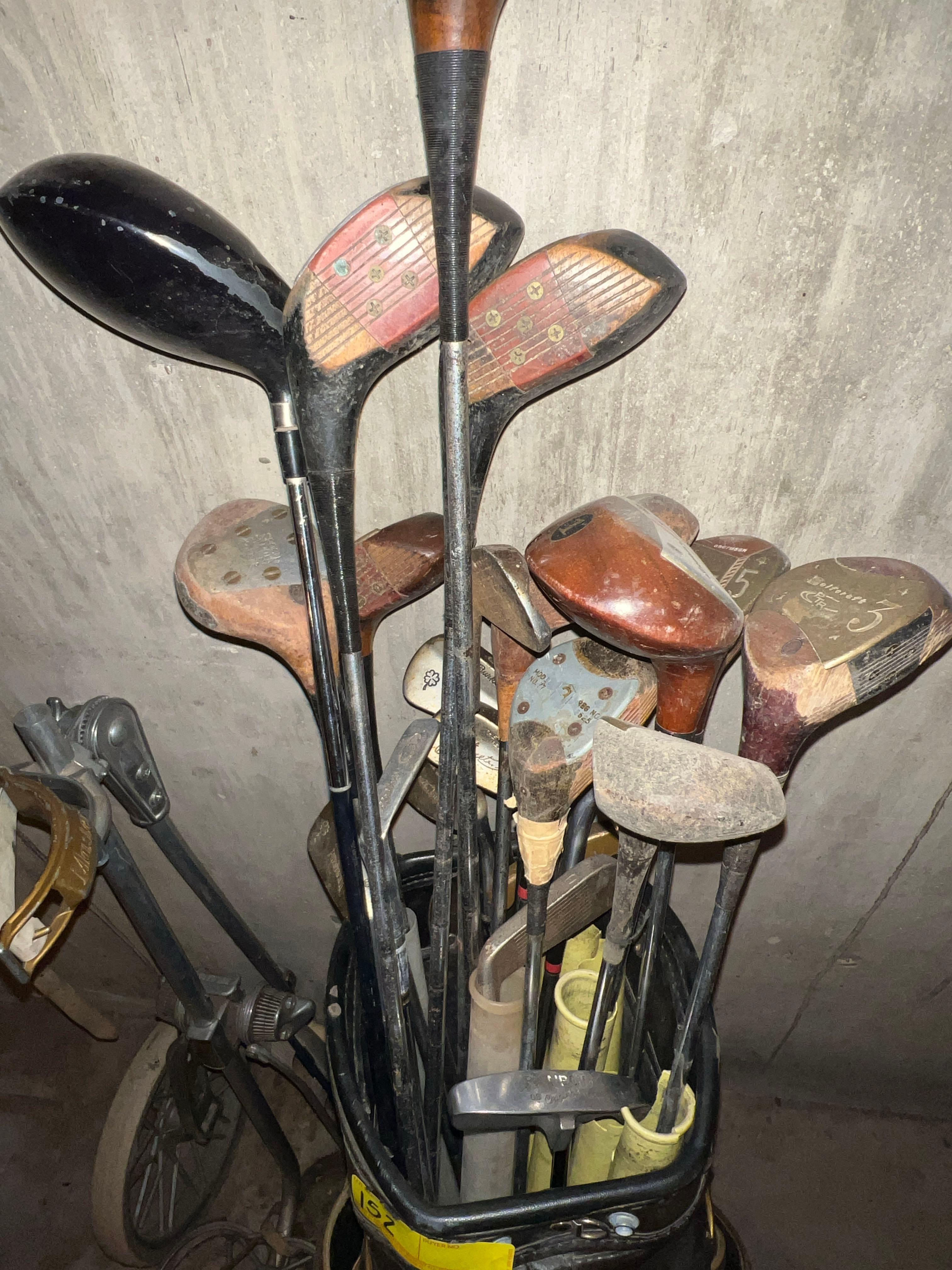 Golf Clubs, Bag & Pull Behind Cart