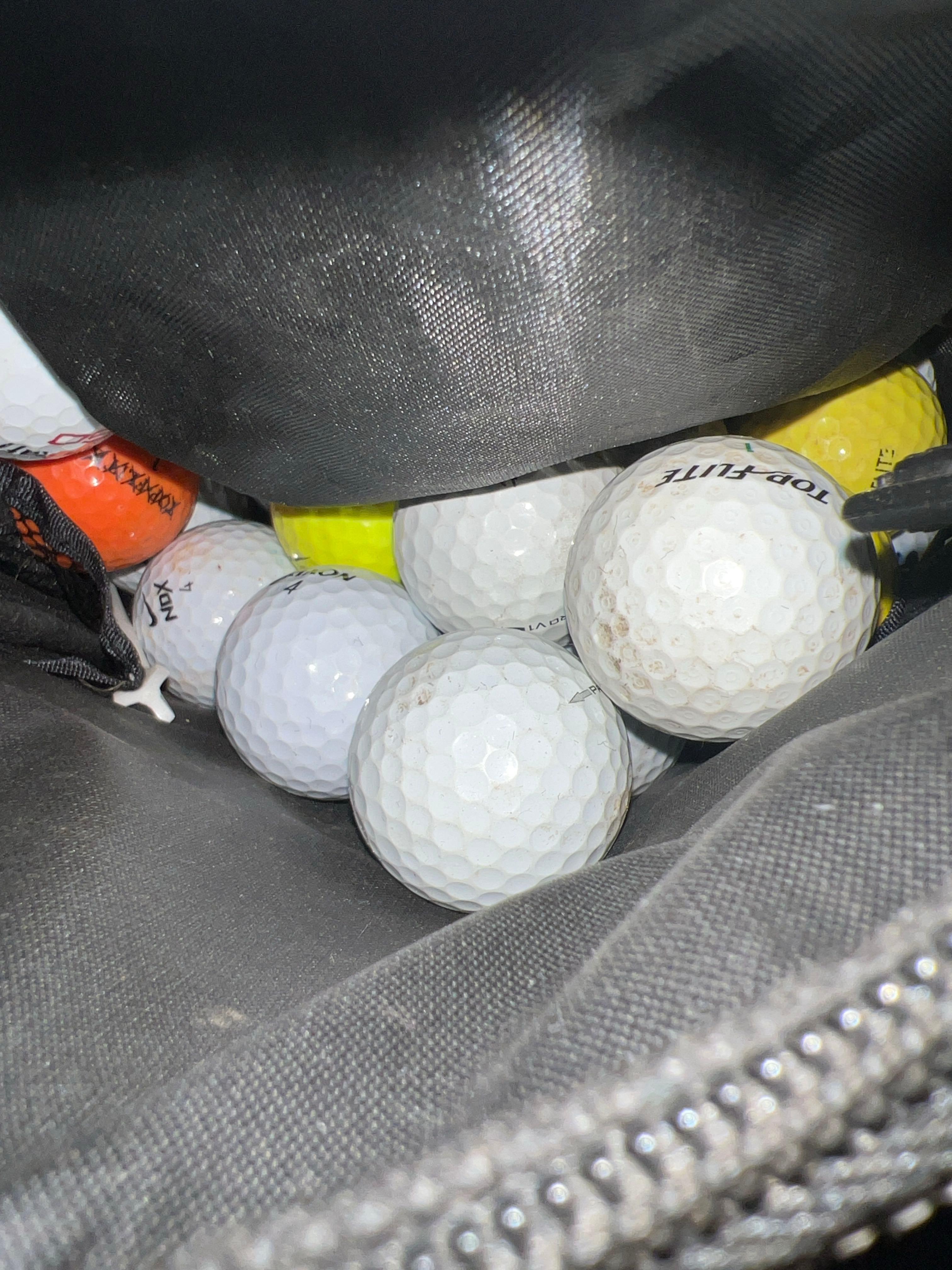 Golf Clubs, Bag & Pull Behind Cart