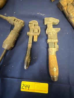 Hand-Drill & Pipe Wrenches