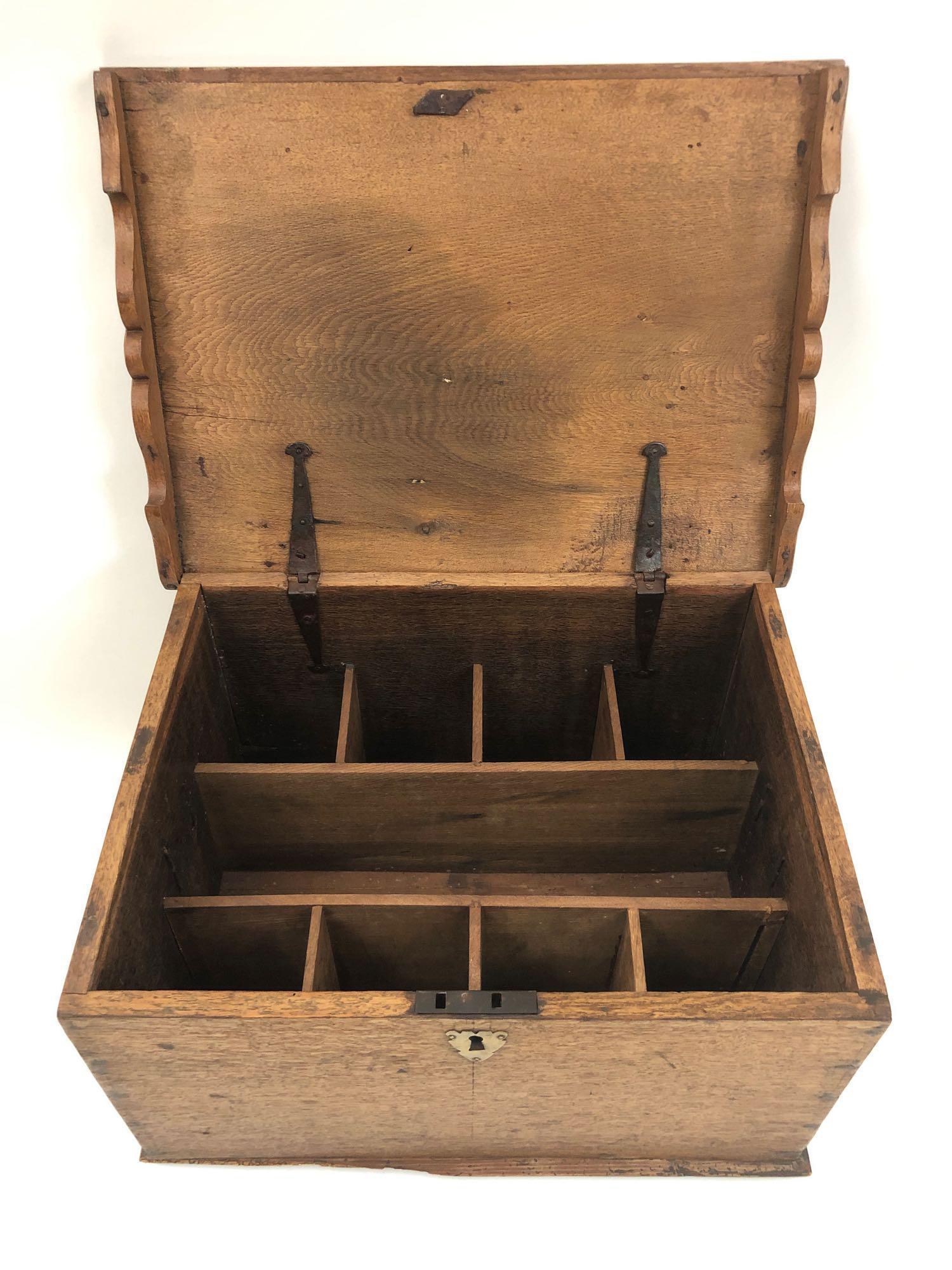 1700s Bottle Box - Cellarette?