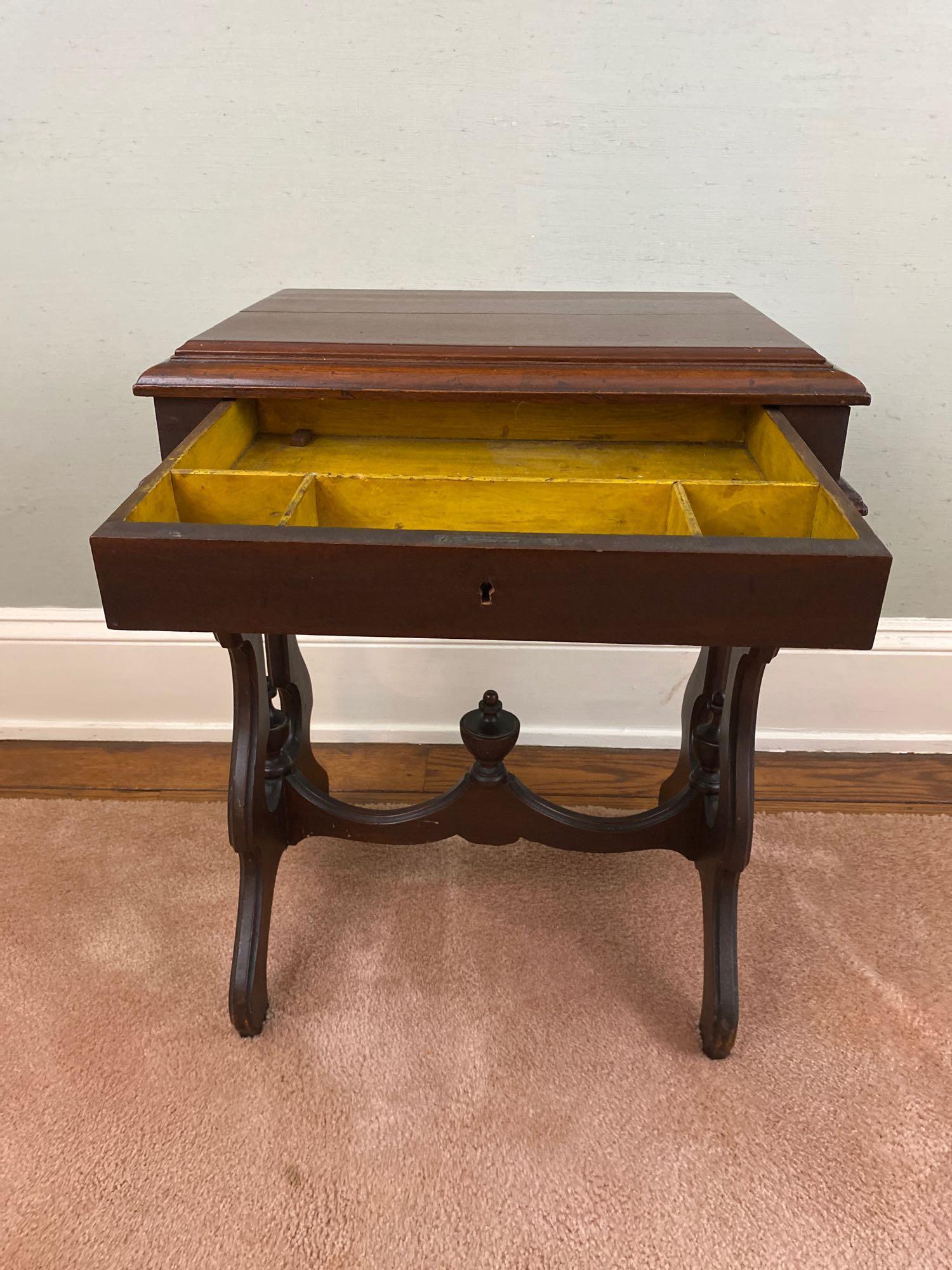 1870 Mahogany Sewing Table with Drawer