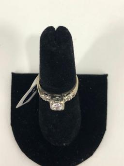 14k White Gold Vintage Diamond Ring