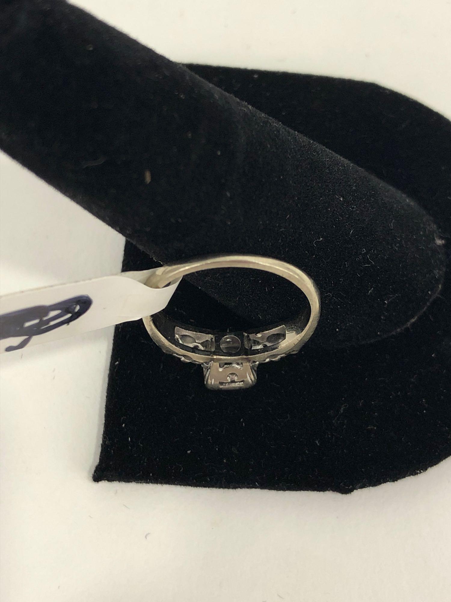 14k White Gold Vintage Diamond Ring