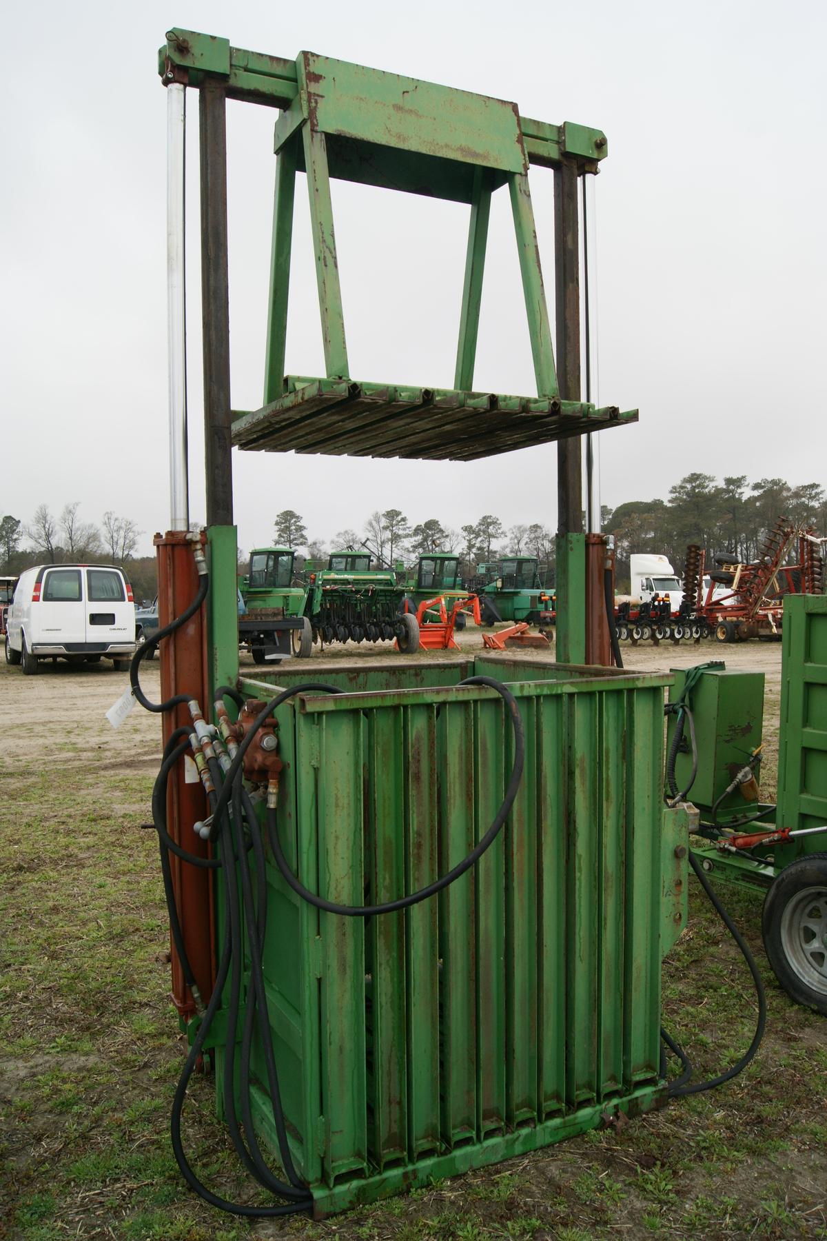 3 point hook-up baler