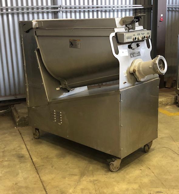 Hobart MG2032 Commercial Heavy Duty Butcher Meat Beef Chopper Grinder.