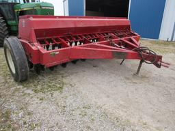 IH 5100 Soybean Special 21-7 with Presswheels