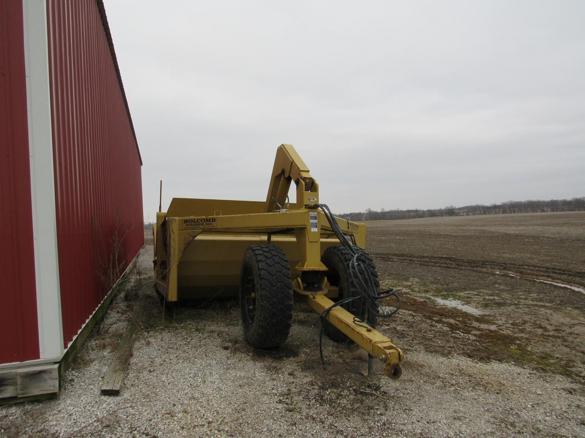 Holcomb 1400, 14 yard scraper pan w/ejection (sharp)