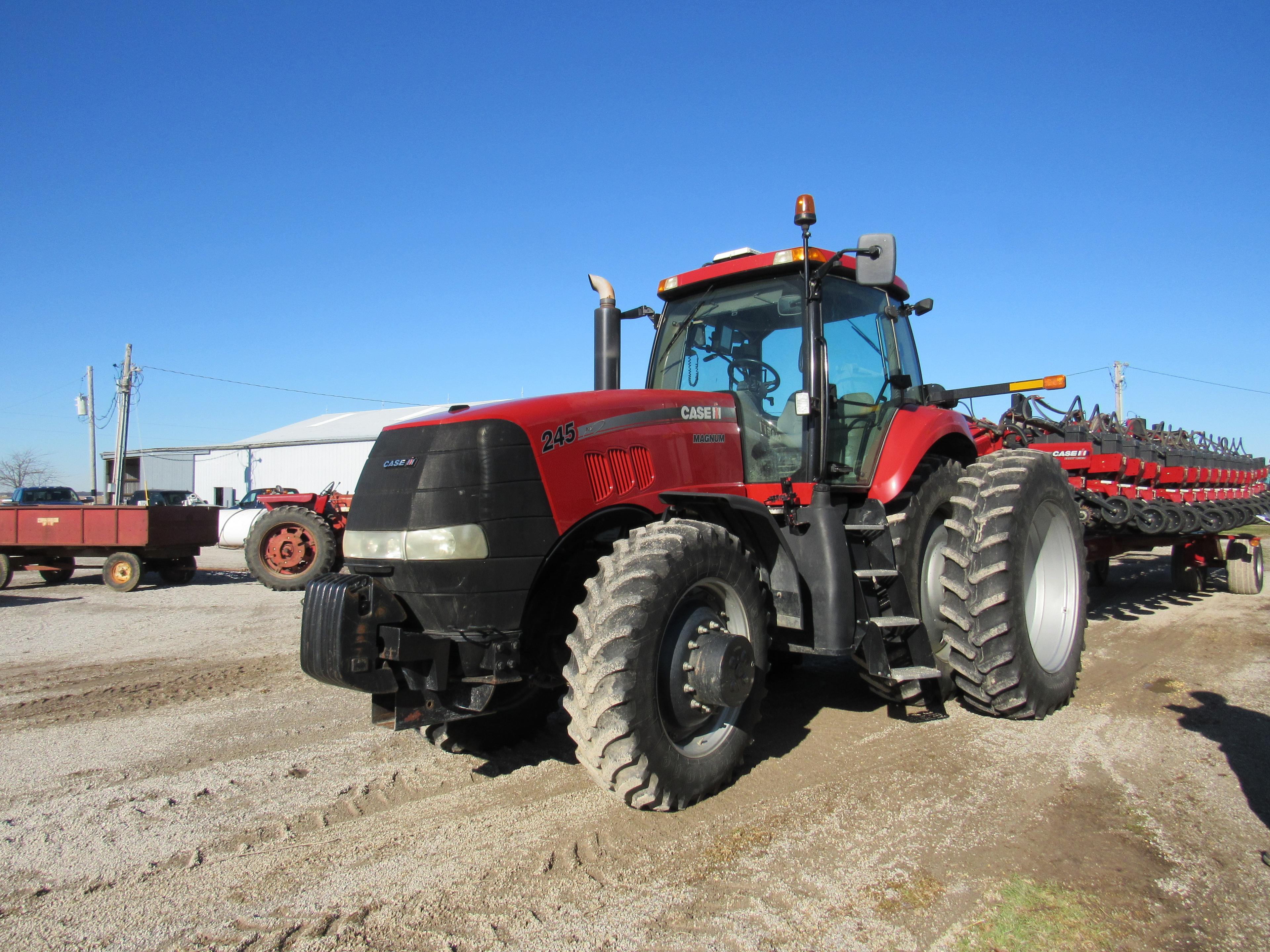 Case IH 245 Magnum Built2010, 2148 hrs, ser#ZARZ03700, Auto steer ready, 540/1000 pto, 18 speed tran