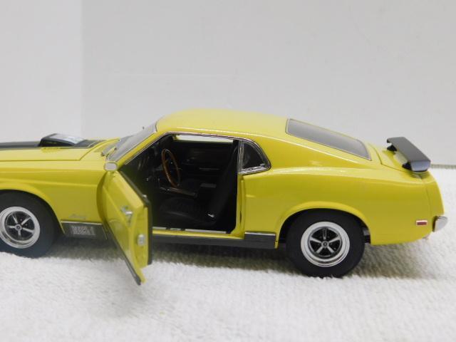 1970 Ford Mustang Mach 1 Collectible Car