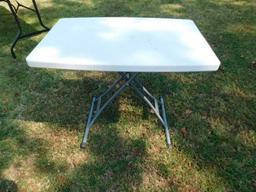 Folding Table