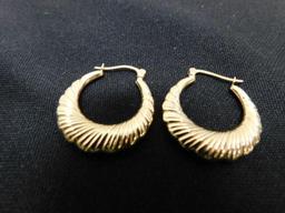 10 K Yellow Gold Hoop Earrings