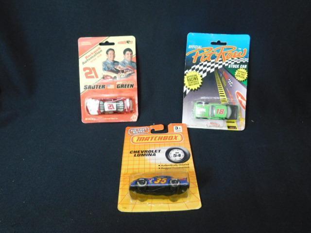 Diecast Replicas (3)