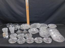 Lot of Glassware