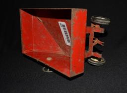 VINTAGE METAL FARM TRAILER TOY