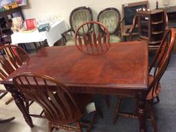 DINING ROOM TABLE WITH 4 CHAIRS