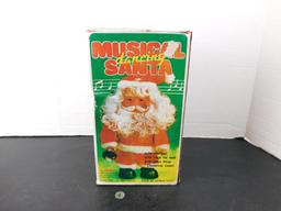 MUSICAL DANCING MUSICAL SANTA, 1988