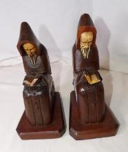 LOT OF (2) WOODEN BOOKENDS IN FOLK ART STYLE. HOODED MONK / SAINT DESIGN. MARKED "HECHO IN MEXICO"