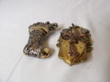 LOT OF (2) FASHION PINS INCLUDING STOCKING PIN / PENDANT AND SHIELD WITH SWORD IN BRASS TONE.