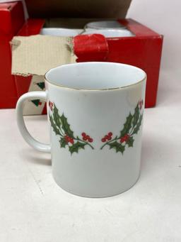 8 "Christmas Holly" Mugs