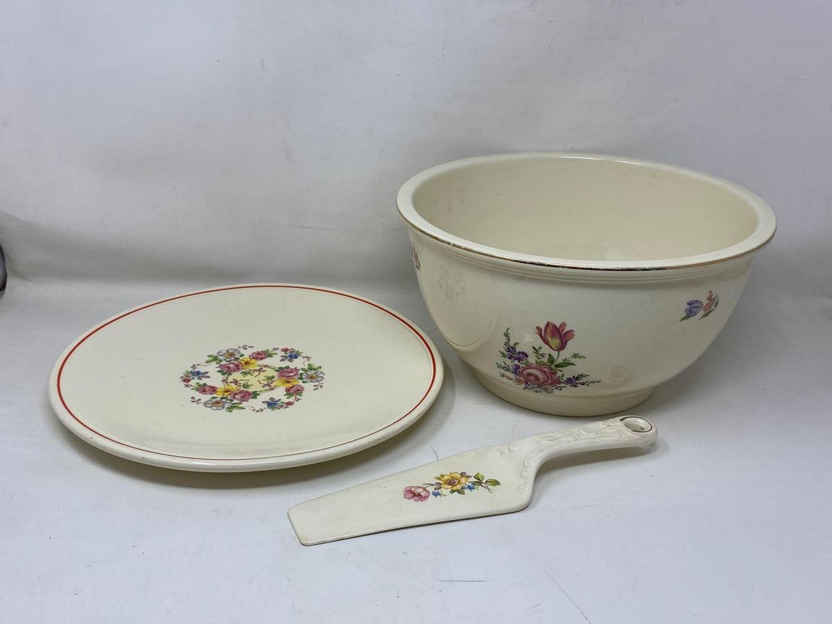 Floral Design Bowl, Plate and Pie Server