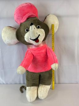 Plush Mouse Toy in Pink Shirt & Hat