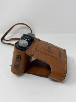 Vintage Beacon II Camera in Leather "Beacon" Case