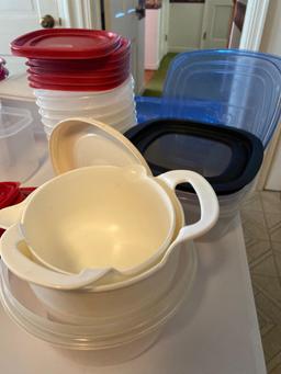 Large Grouping of Kitchen Plastics