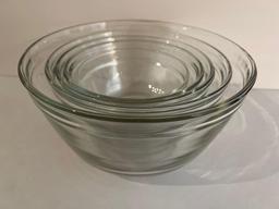 Anchor 5 Pc. Graduated Clear Glass Mixing Bowl Set