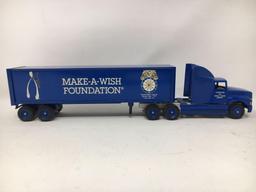 Winross Make a Wish Foundation Tractor Trailer with Box